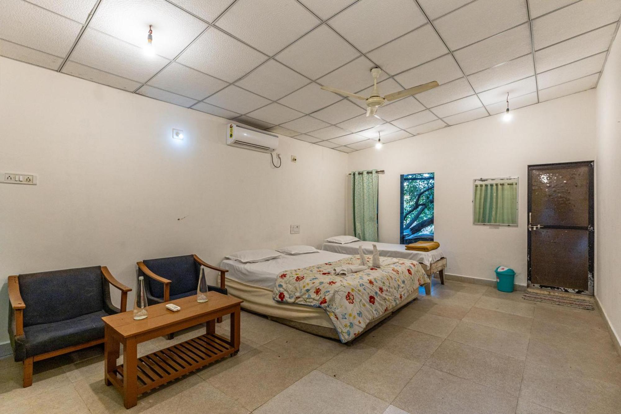 Gir County Resort Гирский лес Номер фото