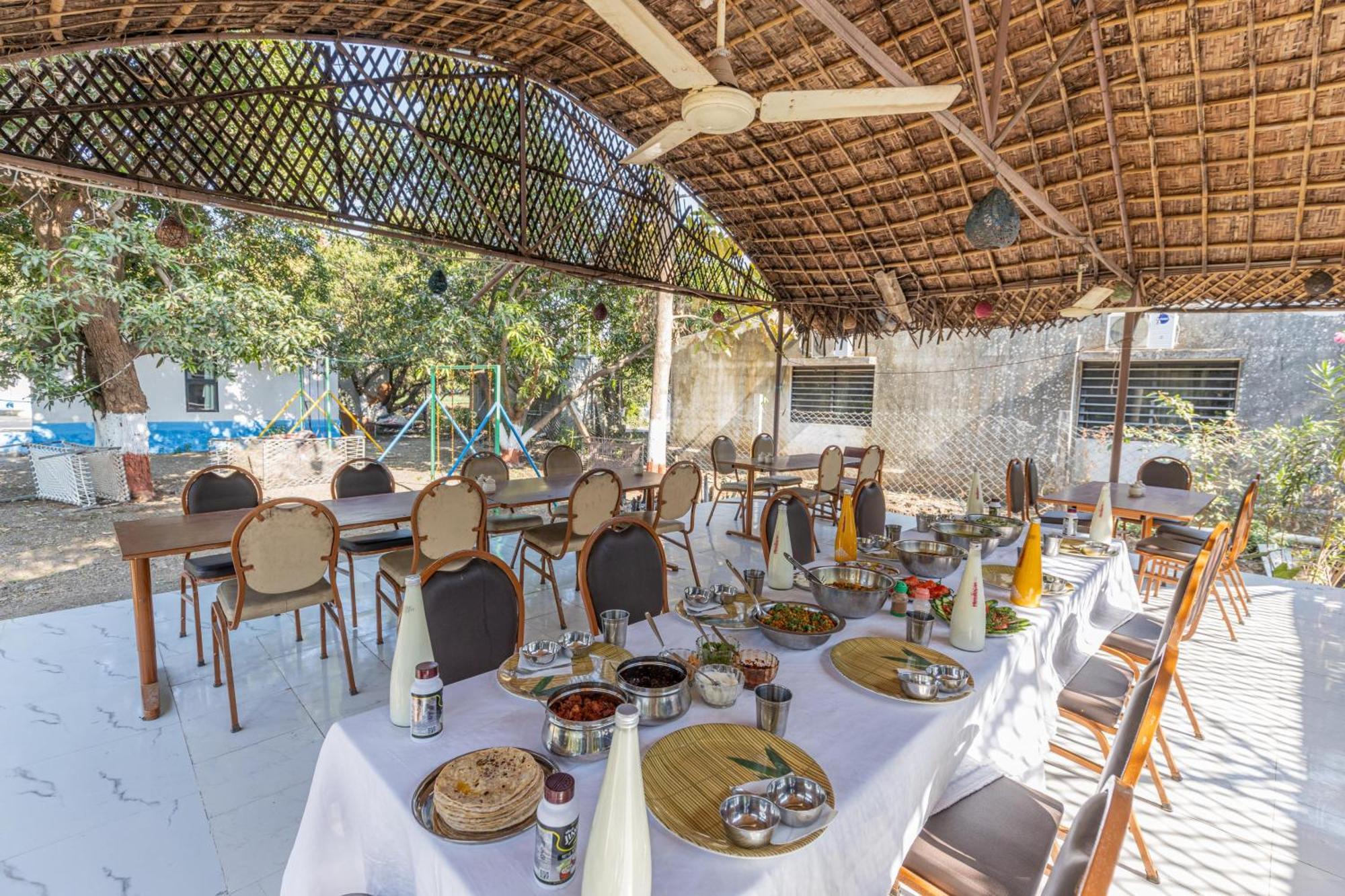 Gir County Resort Гирский лес Экстерьер фото
