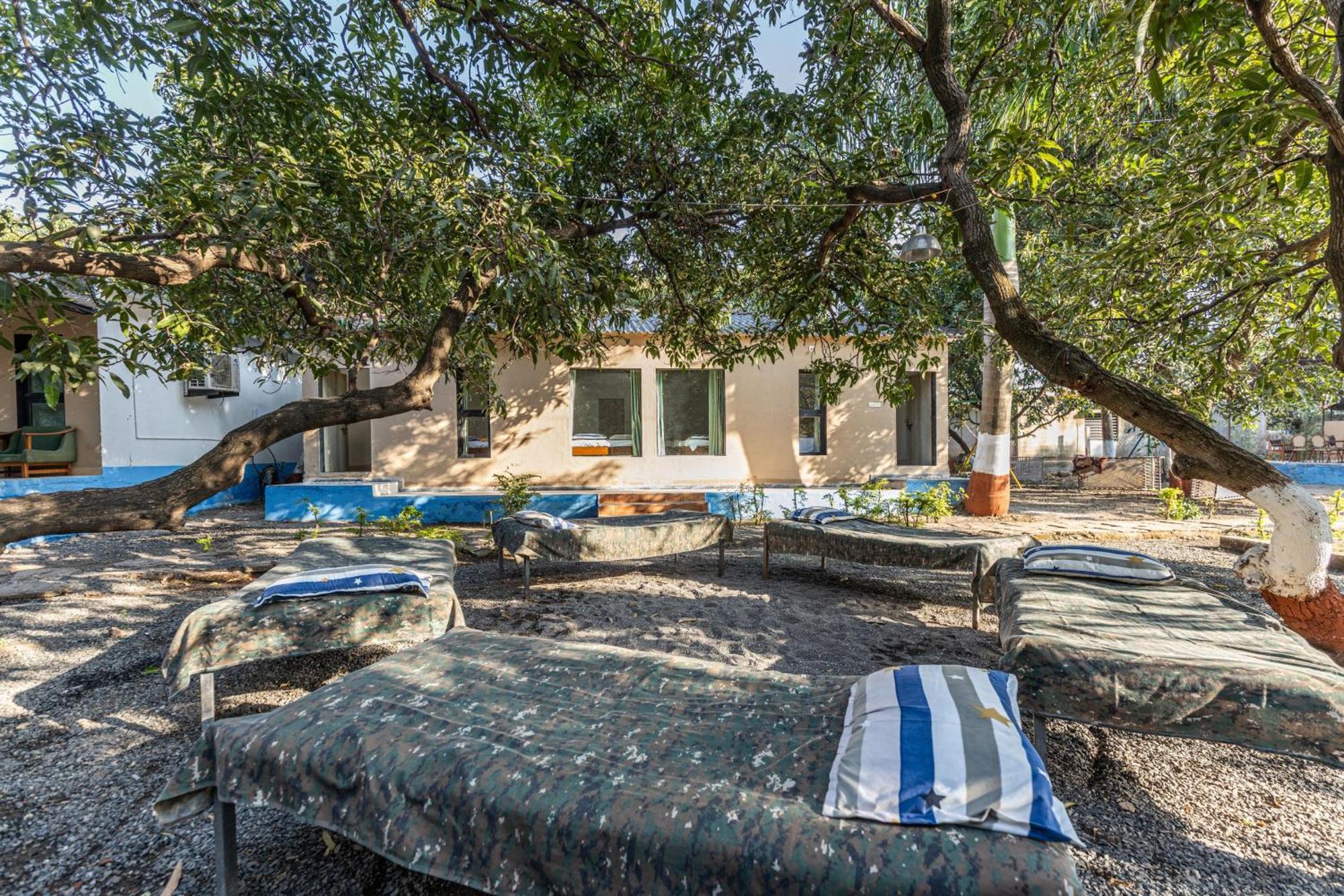 Gir County Resort Гирский лес Экстерьер фото